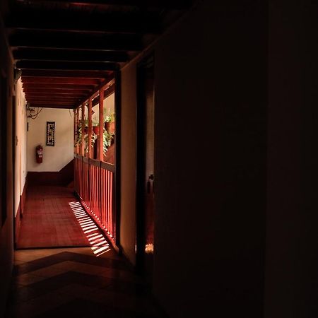 Eureka Lodge Ollantaytambo Eksteriør bilde
