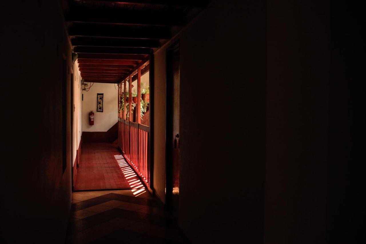 Eureka Lodge Ollantaytambo Eksteriør bilde