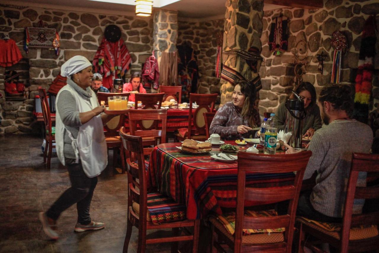 Eureka Lodge Ollantaytambo Eksteriør bilde